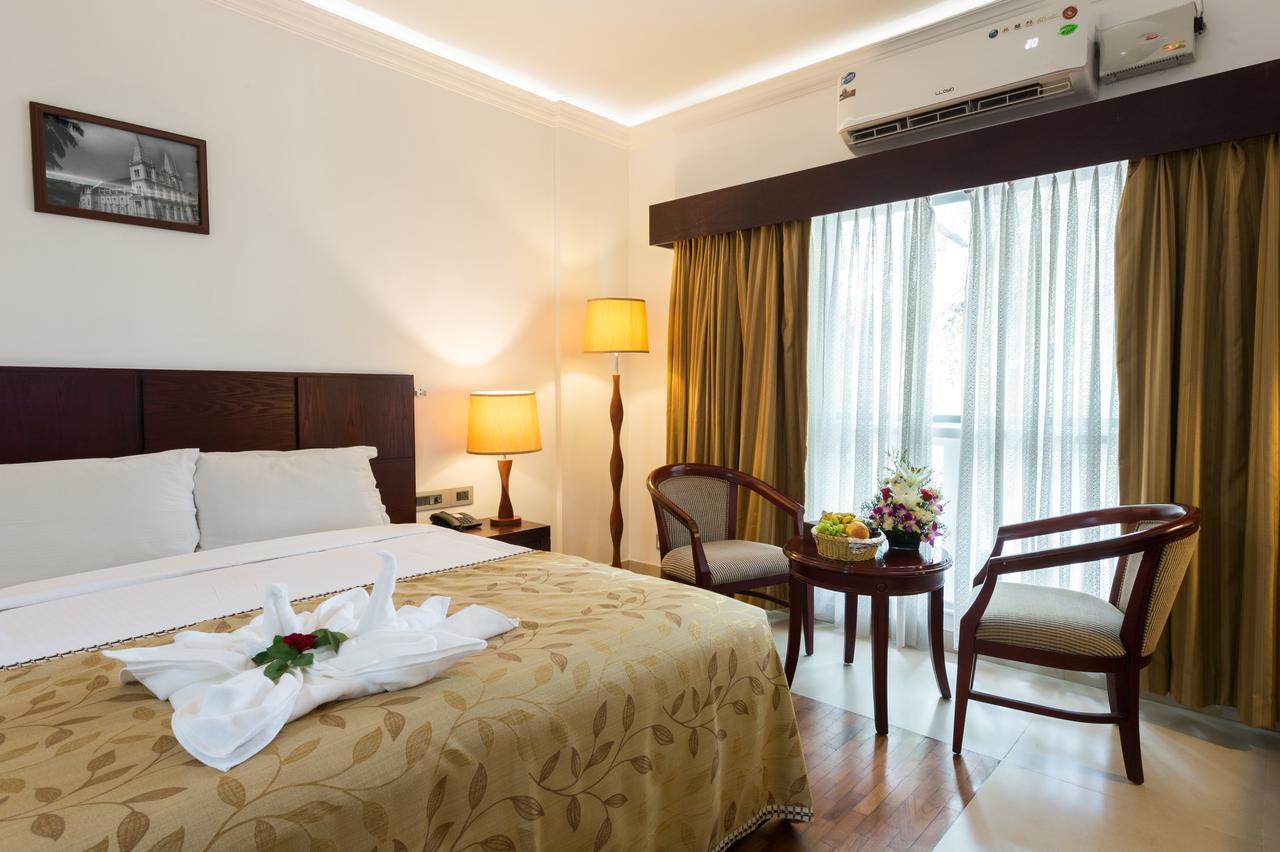 No. 18 Hotel Kochi Exterior photo